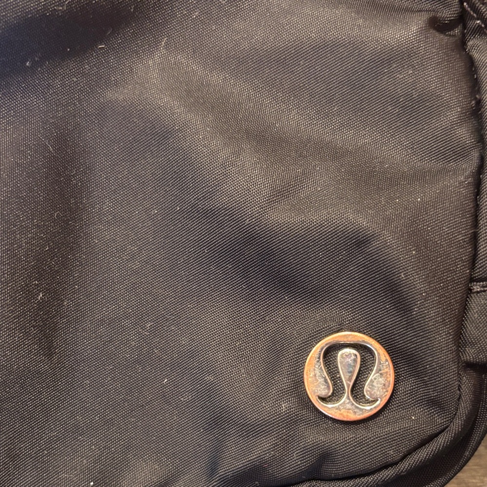 lululemon athletica Black Belt Bag - Picture 2 of 10